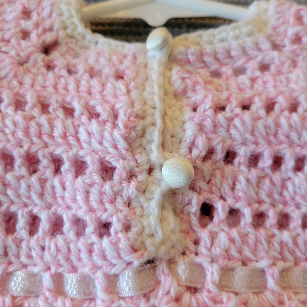 Newborn Handknitted Handmade Crochet Baby Knit Dress Hat Shoes Booties Pink - Picture 3 of 10